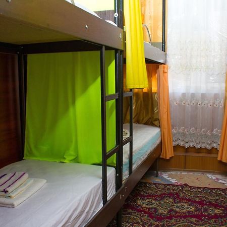 Hostel Клуб B55 Dněpropetrovsk Exteriér fotografie